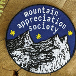 ilikesara Patches featuring colorful embroidered designs on fabric, ideal for clothing customization and decorative purposes